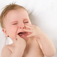 Nietypowe objawy ząbkowania, które zaskoczyły rodziców i pediatrów
