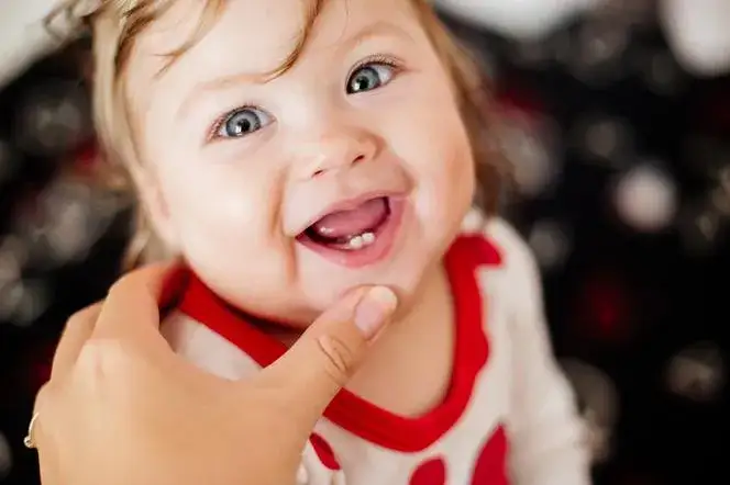 Zdjęcie Nietypowe objawy ząbkowania, które zaskoczyły rodziców i pediatrów