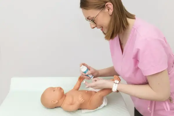 Jak prawidłowo zapiąć pampersa: 7 skutecznych wskazówek